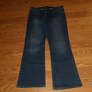 Levi's San Francisco Demi Curve bootcut Sz 12 NWOT